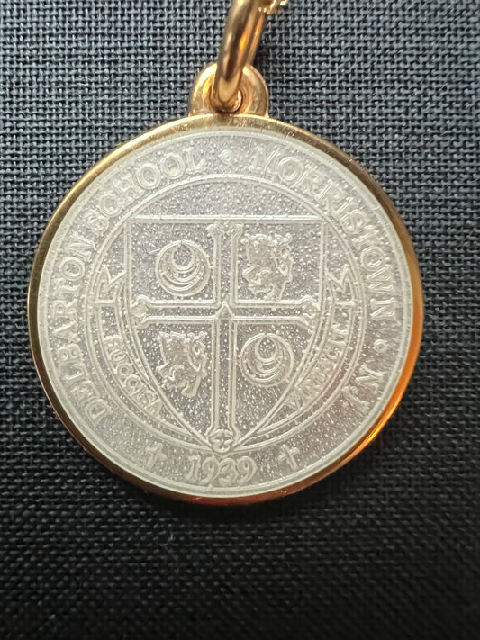 Charm - Large White Enamel Crest in Vermeil - White/Gold